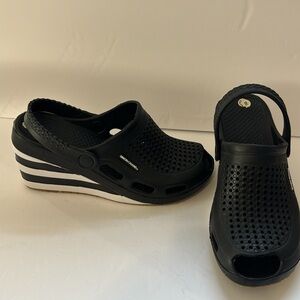 Simon Chang shoes, Size 8.  slip ons, heeled wedge sandals. Black and White